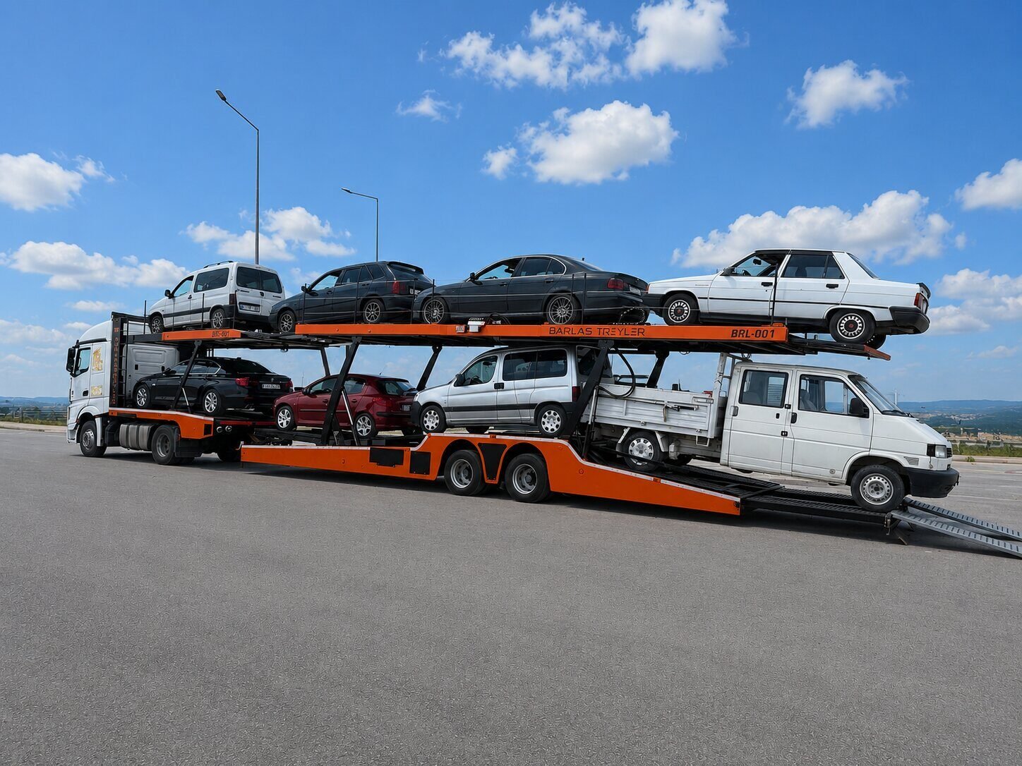 Porte-camions à essieux
